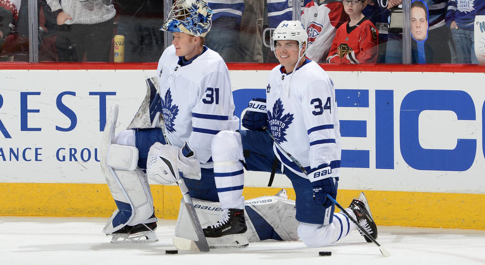 Auston Matthews shouldn’t feel any pressure to return from a potentially serious injury. (Getty)