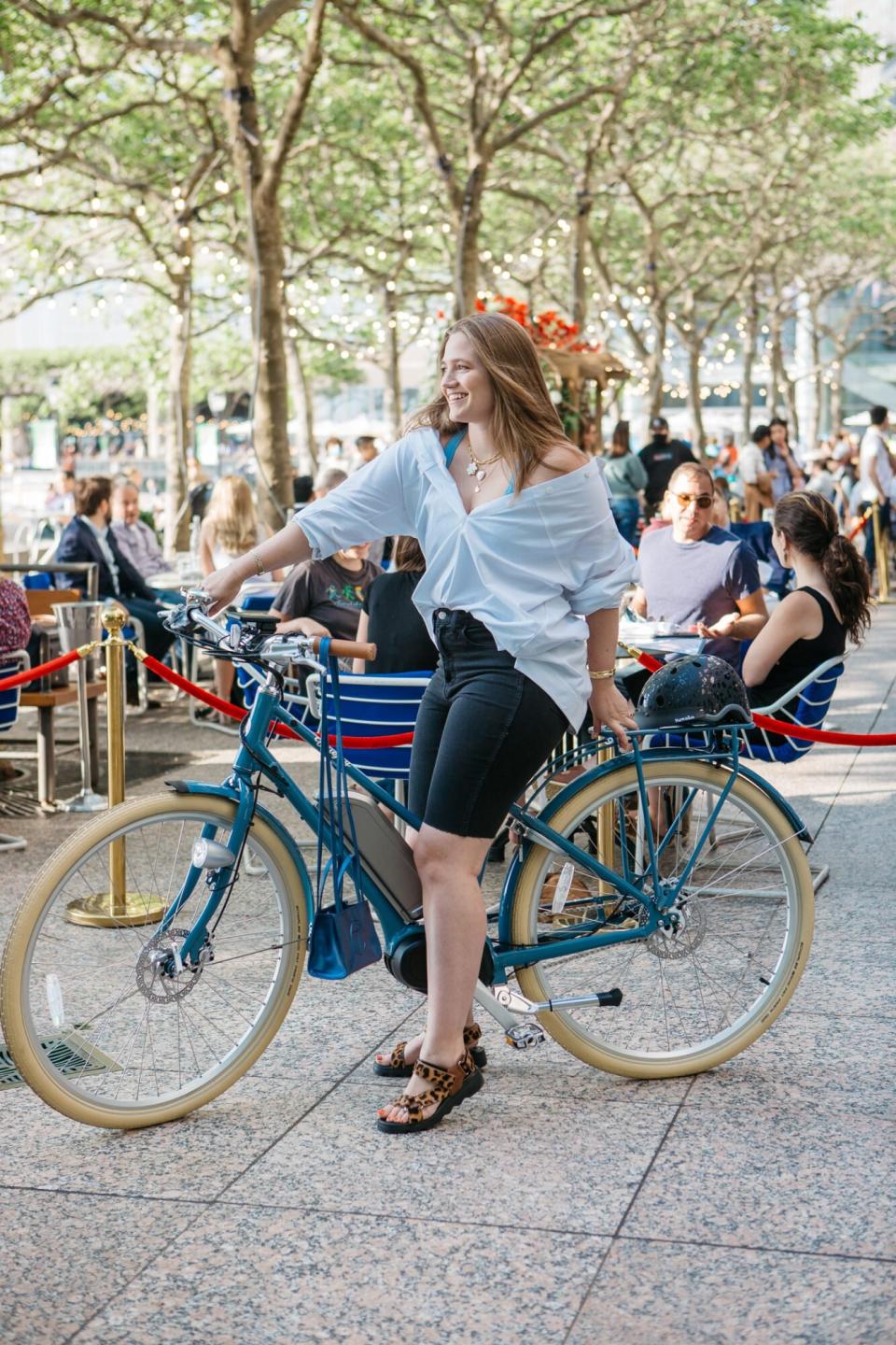 How to Look Cute on a Bike without Really Trying