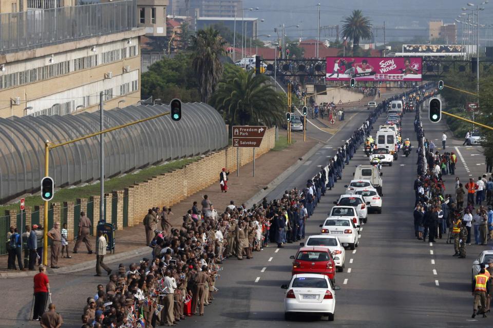 Mandela's body lying in state