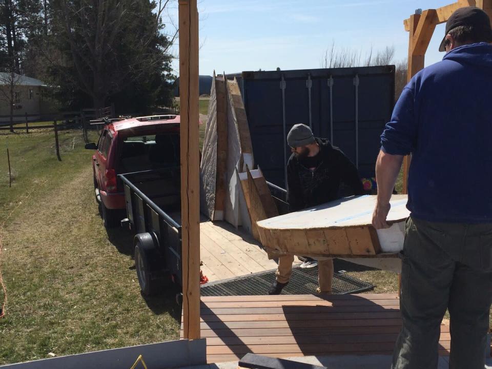 The Busbys’ off-the-grid yurt in Montana