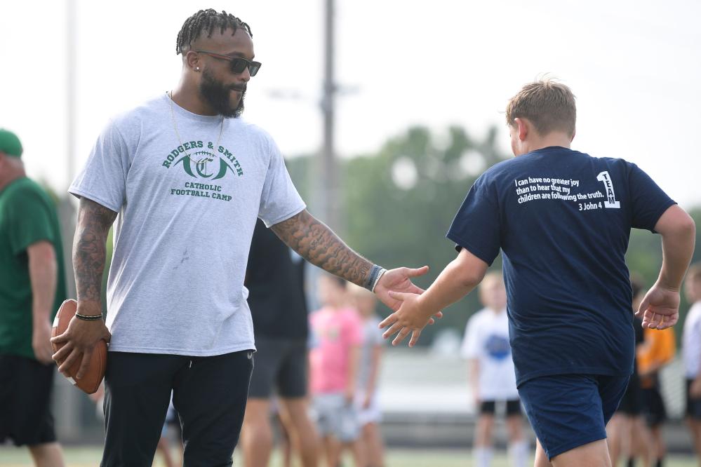 Photos: Amari Rodgers at Knoxville Catholic youth football camp