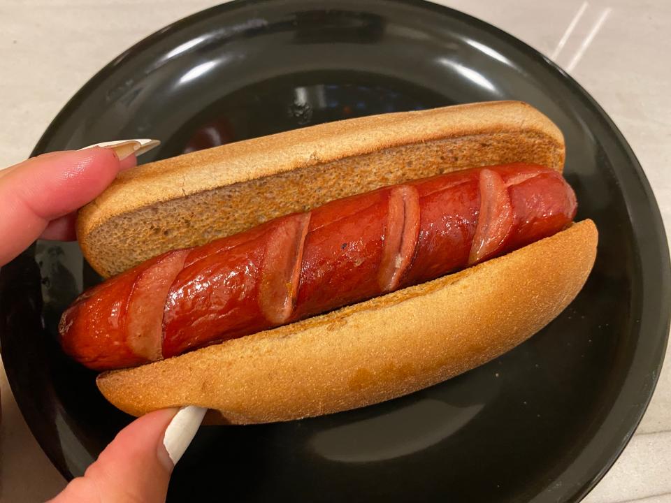 Hot dog with bun