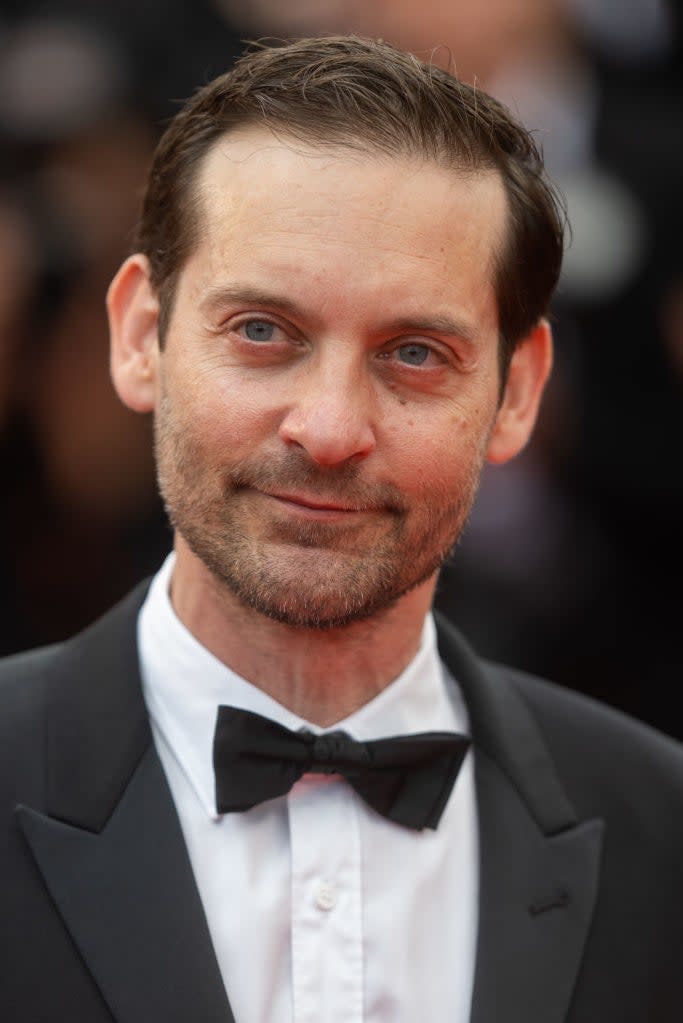 Tobey Maguire in a classic tuxedo at a formal event