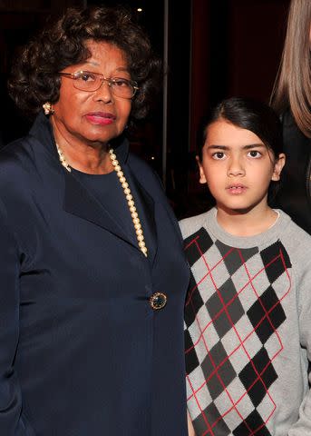 <p>Lester Cohen/WireImage</p> Katherine and Bigi Jackson in Los Angeles in January 2012