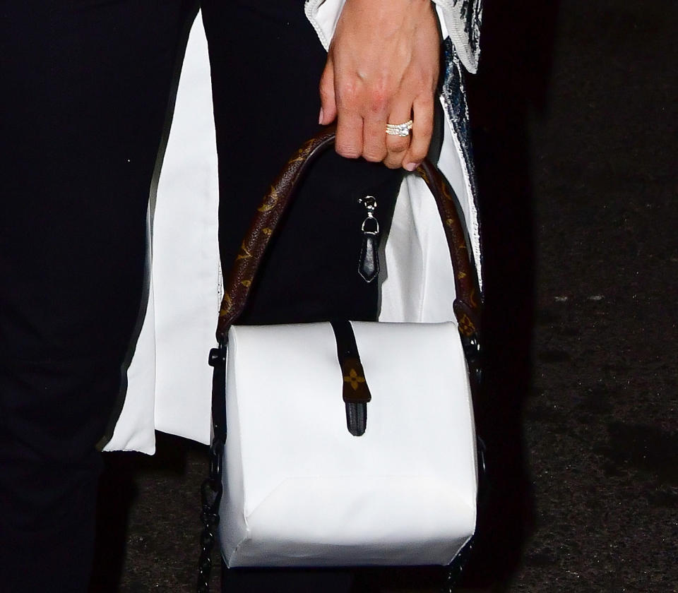 Alicia Vikander’s wedding ring. (Photo: Getty Images)