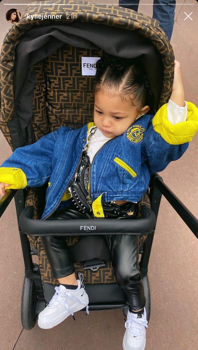 kylie jenner stormi bday disney trip