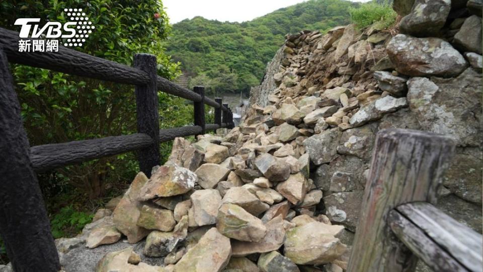 日本四國17日晚間發生芮氏規模6.6地震。（圖／達志影像美聯社）