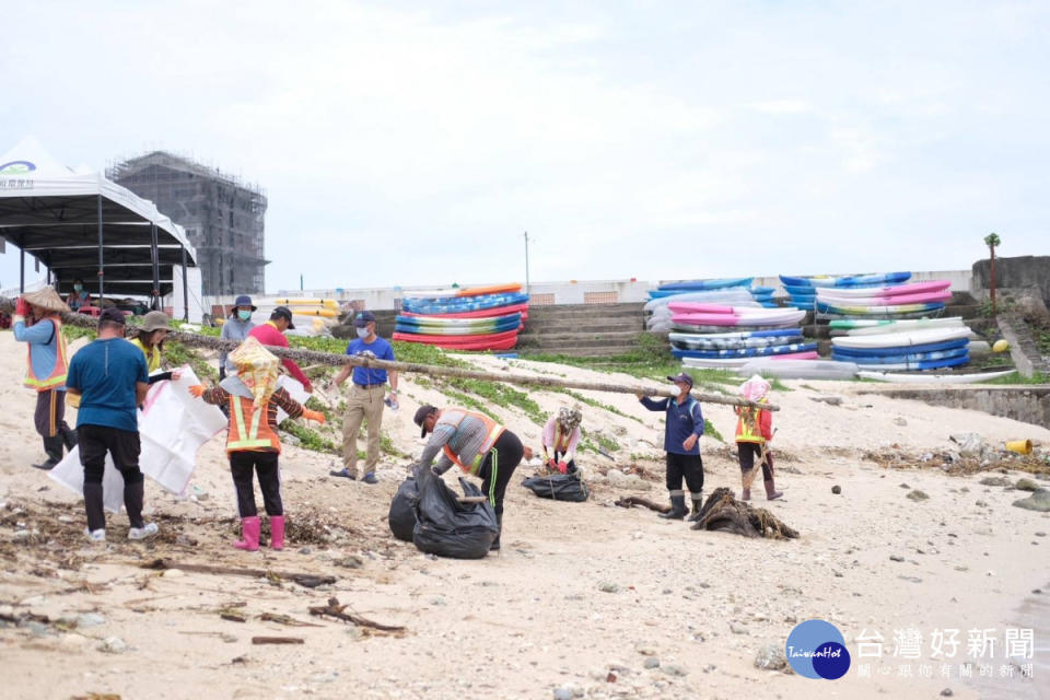 迎接國家海洋日　屏縣公私協力琉球淨海淨灘