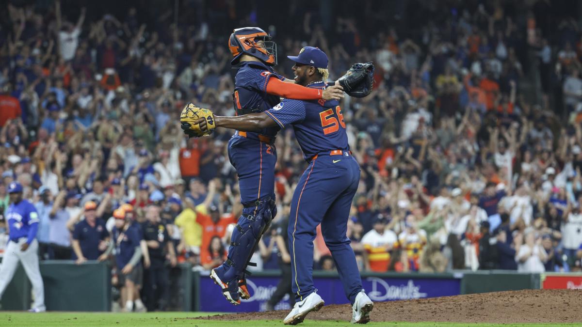 Houston Astros’ Ronel Blanco pitches a no-hitter against Toronto Blue Jays