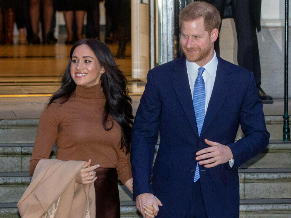 Herzogin Meghan und Prinz Harry sorgen mit ihrem neuen Lebensumstand für Wirbel. (Bild: imago images/i Images)