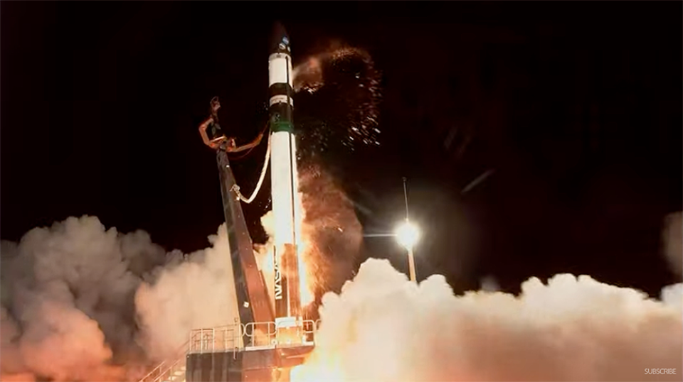 A Rocketlab Electron booster blasts off from the New Zealand coast carrying Colorado-based Advanced Space's CAPSTONE spacecraft toward orbit. The small 55-pound spacecraft is bound for the moon as a pathfinder for NASA's planned Gateway space station, a key element of the Artemis program. / Credit: NASA/Rocketlab