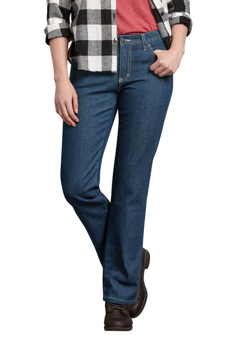 Relaxed Fit Straight Leg Flannel Lined Denim Jeans