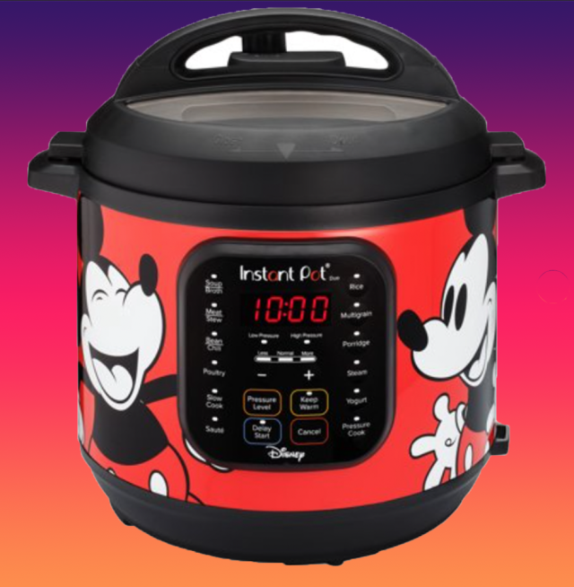 Disney Slow Cooker, 6 qt, Black