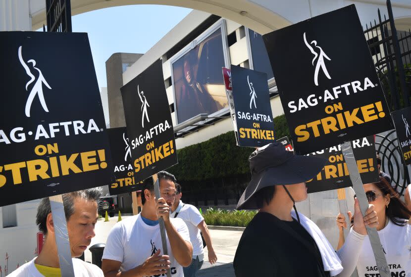 Culver City, California July 18, 2023-Members of SAG and AFTRA strike outside Sony Pictures in Culver City Tuesday. (Wally Skalij/Los Angles Times)