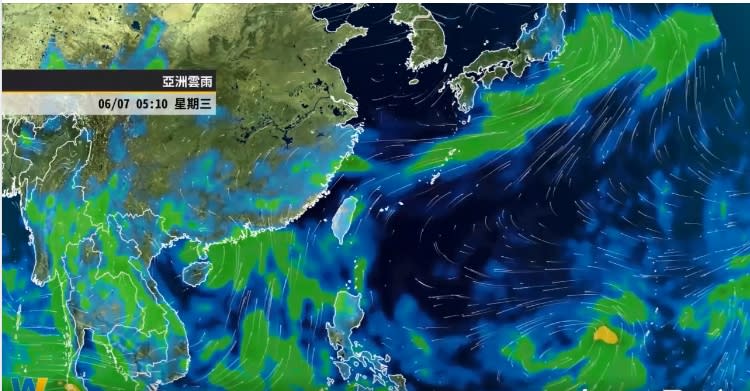 颱風、鋒面跟西南季風接力靠近台灣。（圖／翻攝自氣象達人彭啟明臉書） 