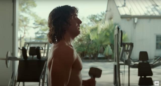 Jeremy Allen White Reveals 'Ancient Greek' Workout That Got Him Ripped