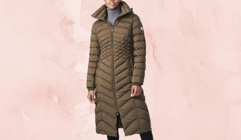Shoppers love the two-way zipper, which makes it easy to move freely as you stay cozy. (Photo: Nordstrom Rack)
