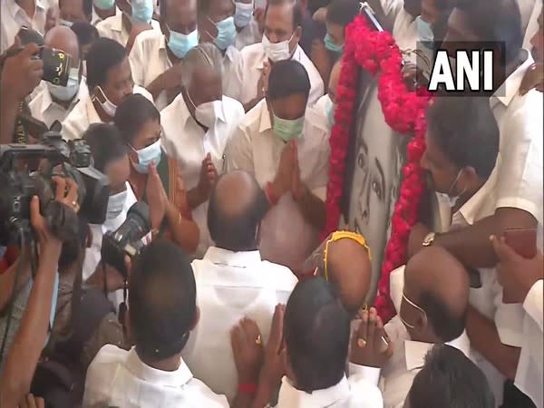 MK Stalin pays floral tribute to DMK founder, former Tamil Nadu CM CN Annadurai. (Photo/ANI)