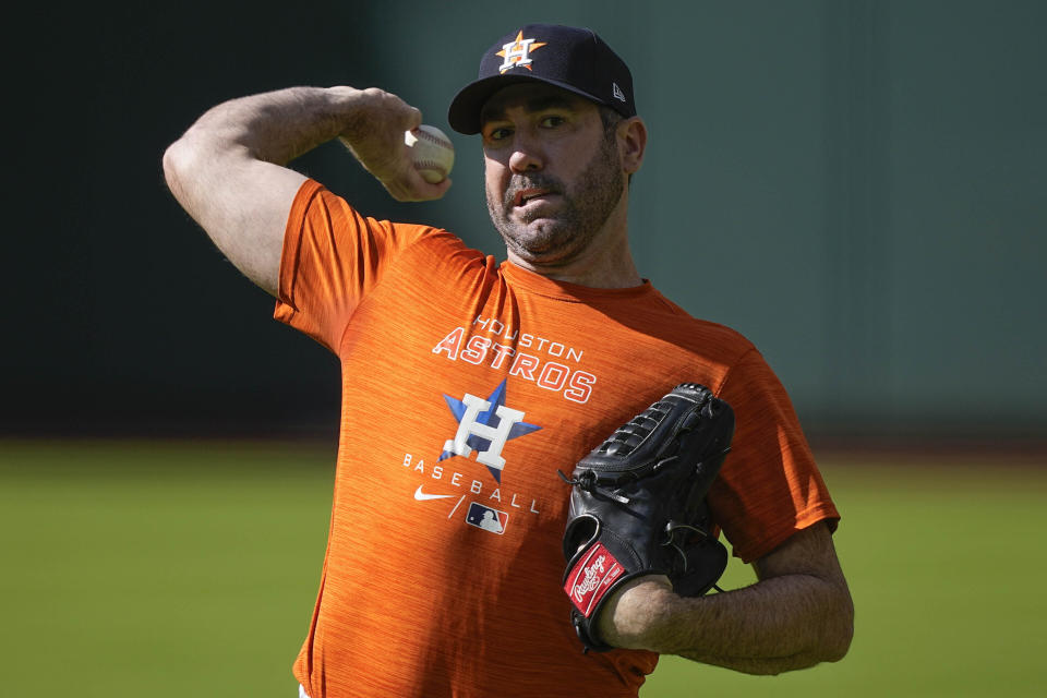 Houston Astros starting pitcher Justin Verlander works out ahead of Game 1 of the baseball World Series between the Houston Astros and the Philadelphia Phillies on Thursday, Oct. 27, 2022, in Houston. Game 1 of the series starts Friday. (AP Photo/David J. Phillip)