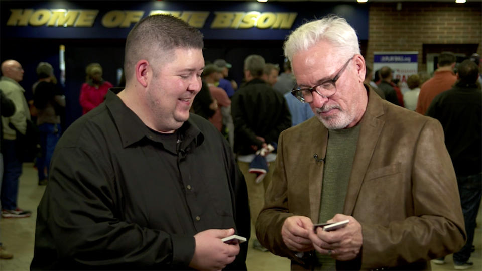 Joe Maddon on this week's episode of 25-year-old baseball cards. (Yahoo Sports)