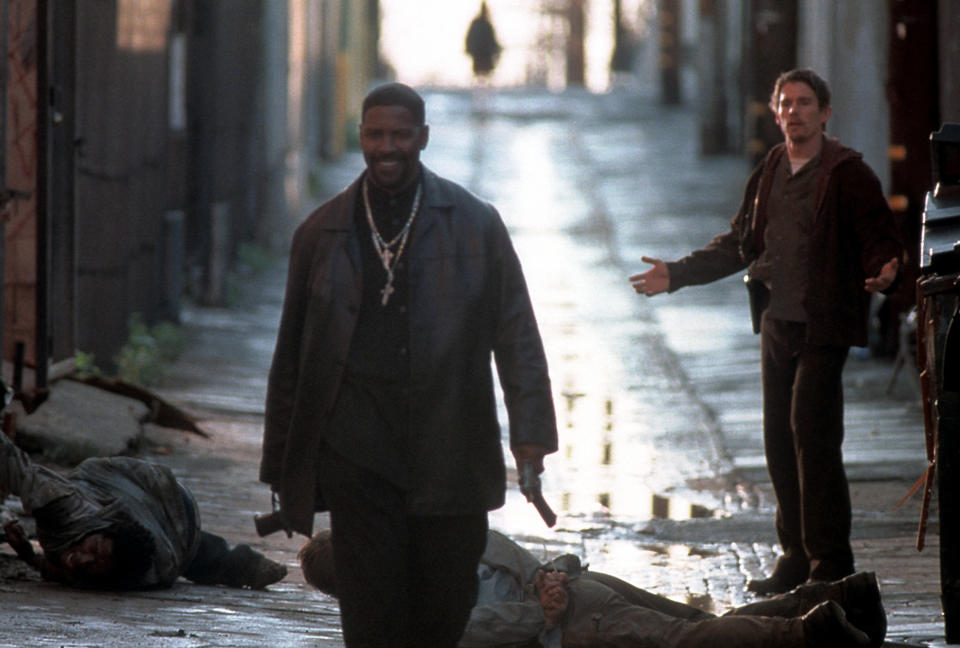 Denzel Washington and Ethan Hawke in "Training Day." (Photo: Archive Photos via Getty Images)