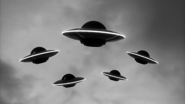 The truth is out there. But this UFO 'whistleblower' likely doesn't have it.