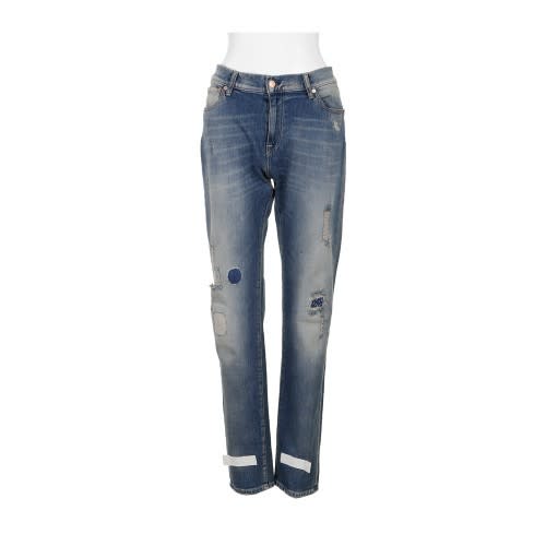 <p>Off-White Jeans, $423.74, c<a href="http://en.colette.fr/directory/currency/switch/currency/USD/uenc/aHR0cDovL2VuLmNvbGV0dGUuZnIvcGFudGFsb24tY2UwMDJmMTUwNDkwNzEtZi13YXNoZWQuaHRtbA,,/" rel="nofollow noopener" target="_blank" data-ylk="slk:olette.fr;elm:context_link;itc:0;sec:content-canvas" class="link ">olette.fr</a><br><br></p>