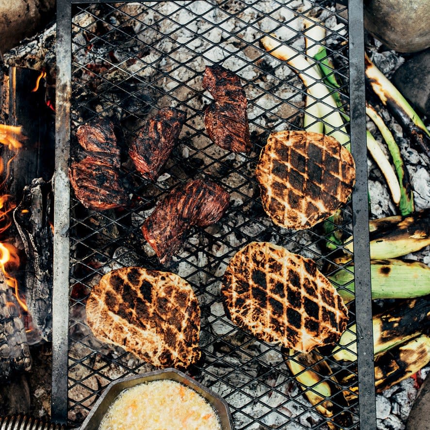 Red Wine–Marinated Hanger Steaks with Flatbreads