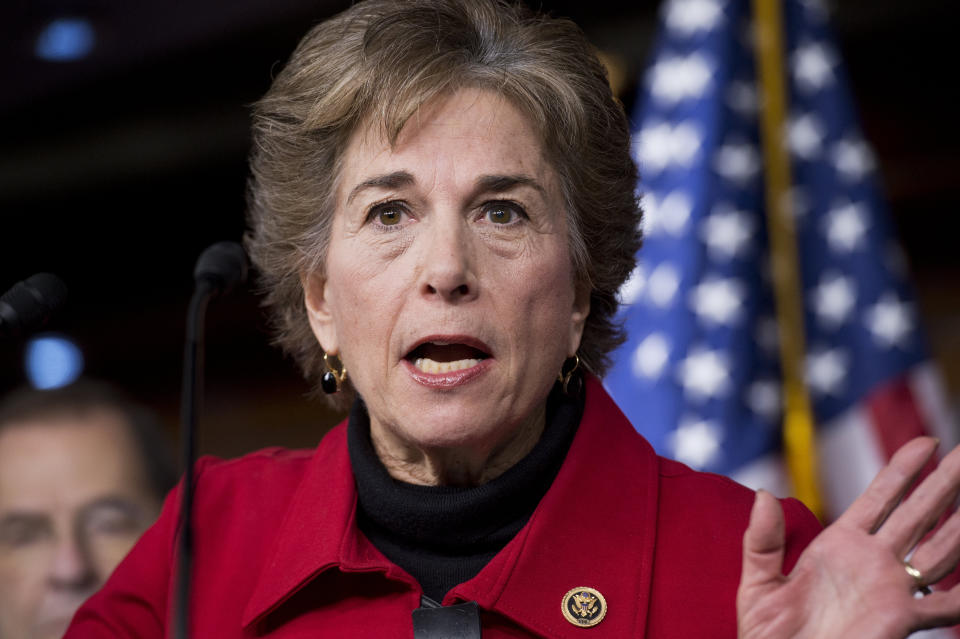 Rep. Jan Schakowsky (D-Ill.) spearheaded a letter calling for President Joe Biden to waive patents preventing developing countries from mass-producing the COVID-19 vaccine. (Photo: Tom Williams/Getty Images)