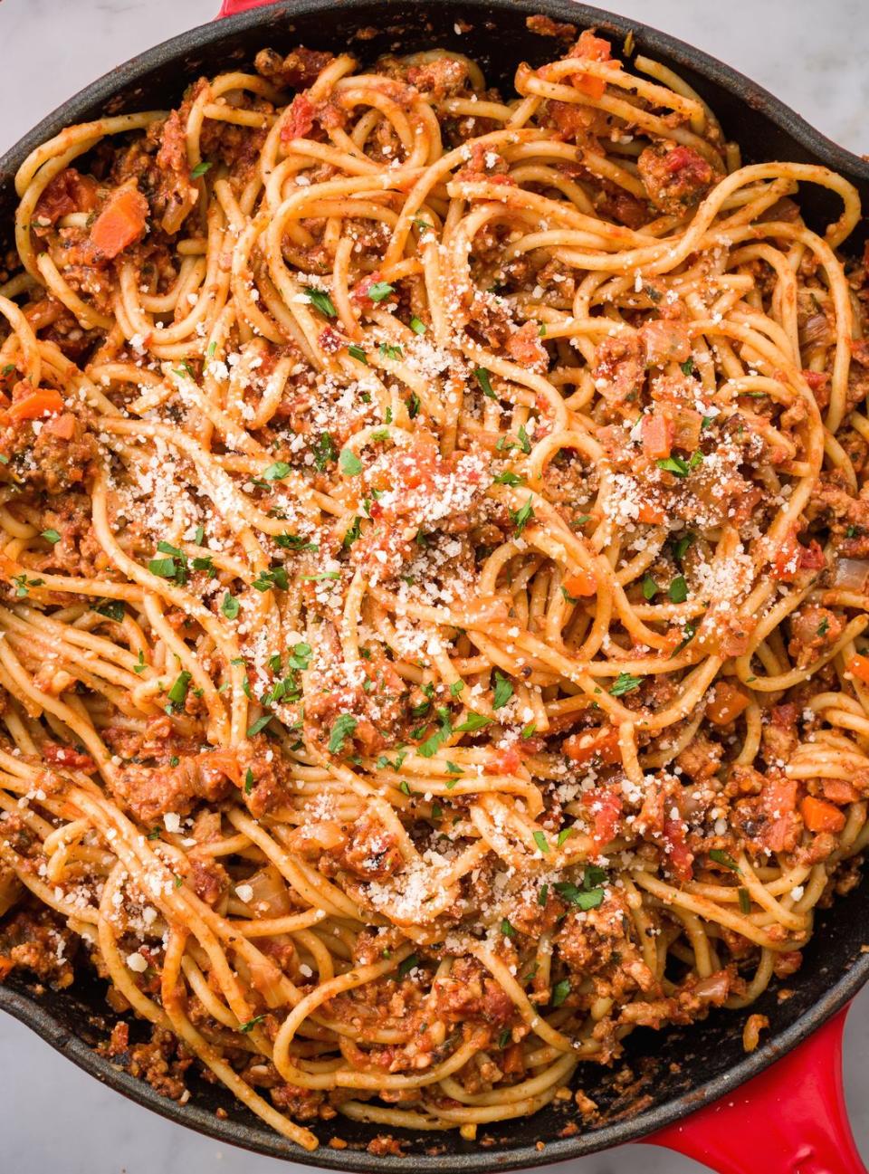 Cheesy Spaghetti With Turkey Ragu