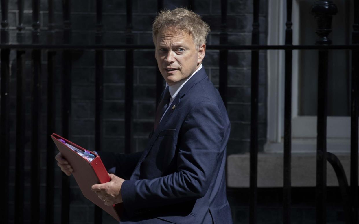 Grant Shapps outside Downing Street - Radid Necati Aslim/Anadolu Agency via Getty Images