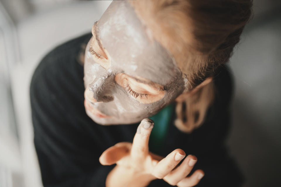 En 6 ans, ce masque au charbon a conquis des milliers de femmes à travers le monde (Photo : Getty Images)