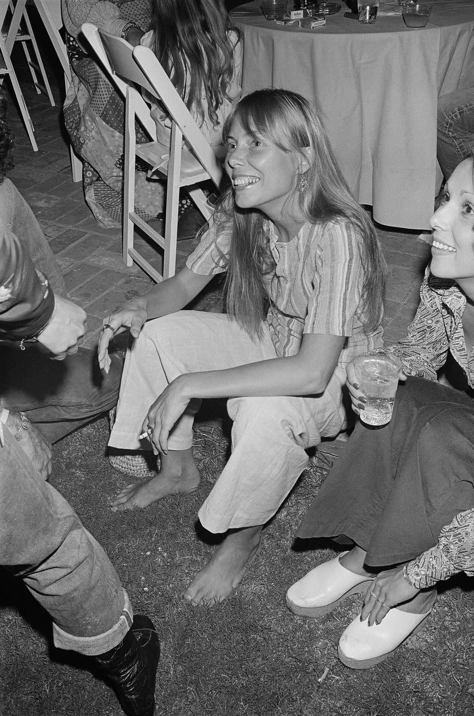 Just 89 Photos of Celebrities Partying in the '70s