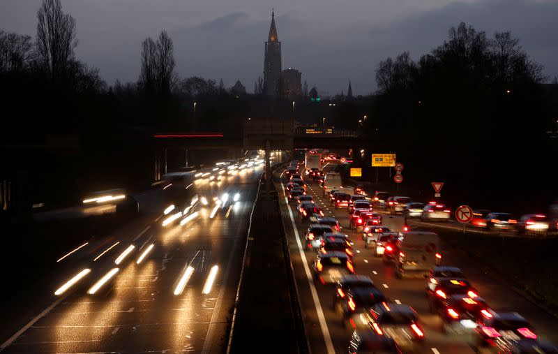 Second nationwide strike in France against pensions reform plans