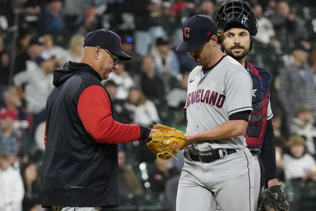 Shane Bieber wins again; Guardians sweep White Sox – News-Herald