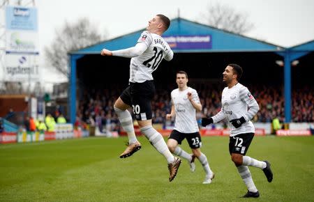 Football Soccer - Carlisle United v Everton - FA Cup Fourth Round - Brunton Park - 31/1/16 Everton's Ross Barkley celebrates scoring their third goal Action Images via Reuters / Carl Recine Livepic