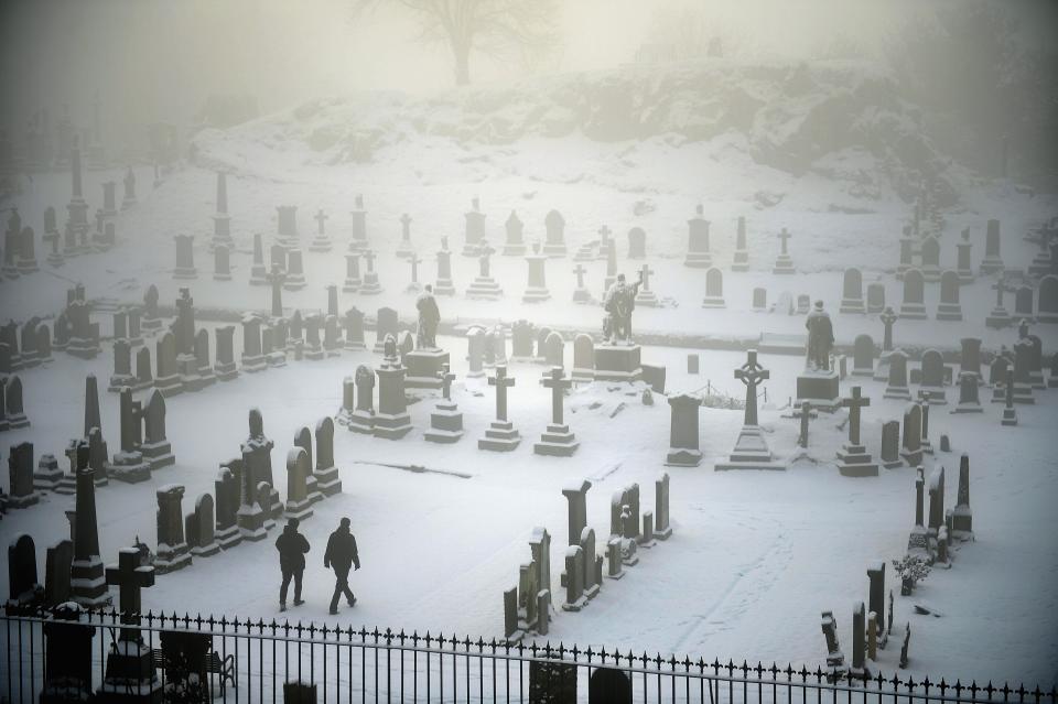 UK Set For Continued Cold Snap As Snow Arrives