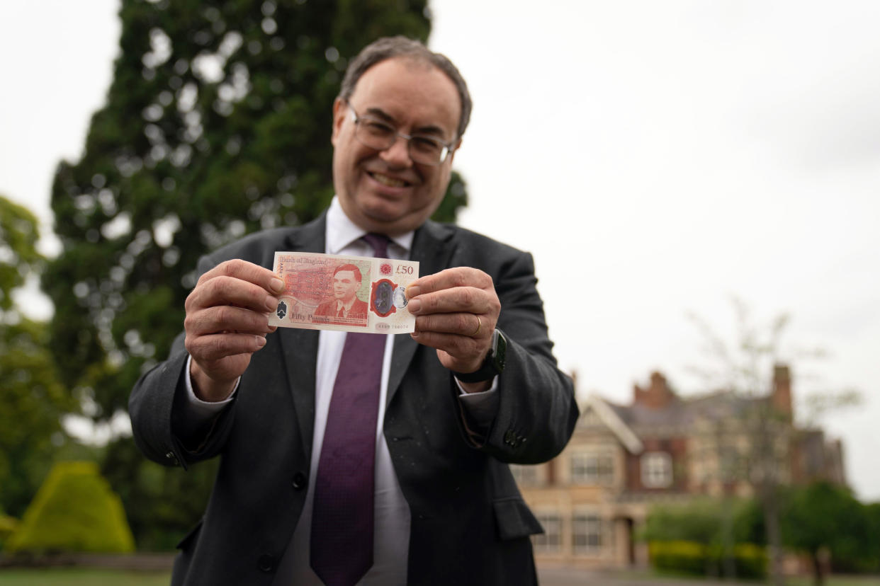 Bank of England governor Andrew Bailey posing with the new £50 note, which features Alan Turing, at Bletchley Park in Milton Keynes, England, on 21 June. Photo: Joe Giddens/WPA Pool/Getty Images