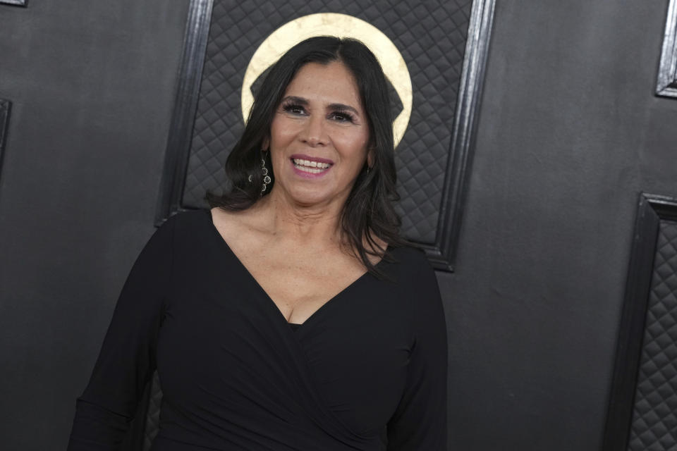 Germaine Franco llega a la 65a entrega anual del Grammy el domingo 5 de febrero de 2023, en Los Angeles. (Foto Jordan Strauss/Invision/AP)