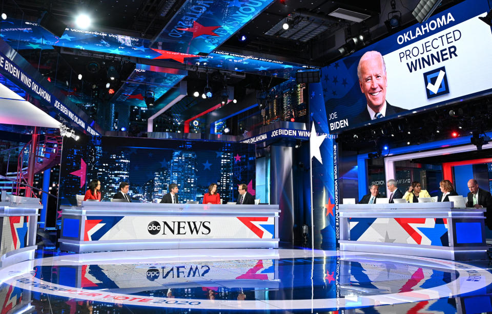 ABC NEWS - 3.3.20 - ABC News provides special coverage of the 2020 presidential election on Super Tuesday. "Super Tuesday: Your Voice Your Vote 2020" prime-time coverage will air on ABC from 8Äì11 p.m. ET/PT on March 3, 2020. (Photo by Lorenzo Bevilaqua/ABC via Getty Images)LINSEY DAVIS, DAVID MUIR, GEORGE STEPHANOPOULOS, MARY BRUCE, JONATHAN KARL, CHRIS CHRISTIE, RAHM EMANUEL, YVETTE SIMPSON, HEIDI HEITKAMP, MATTHEW DOWD