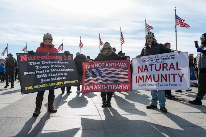 Una manifestación antivacunas en Washington, D.C., el 23 de enero. (Eric Lee/Bloomberg vía Getty Images)