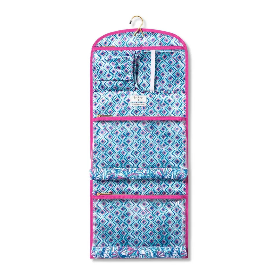 Hanging Valet Case My Fans Print - Lilly Pulitzer for Target (Photo: Target)