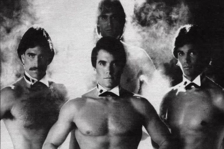 El negocio generó un gran boom social, ya que hasta su aparición, ese tipo de servicios solo lo ofrecían las mujeres. Foto: 'La maldición de los Chippendales', Discovery+ y Amazon Prime Video