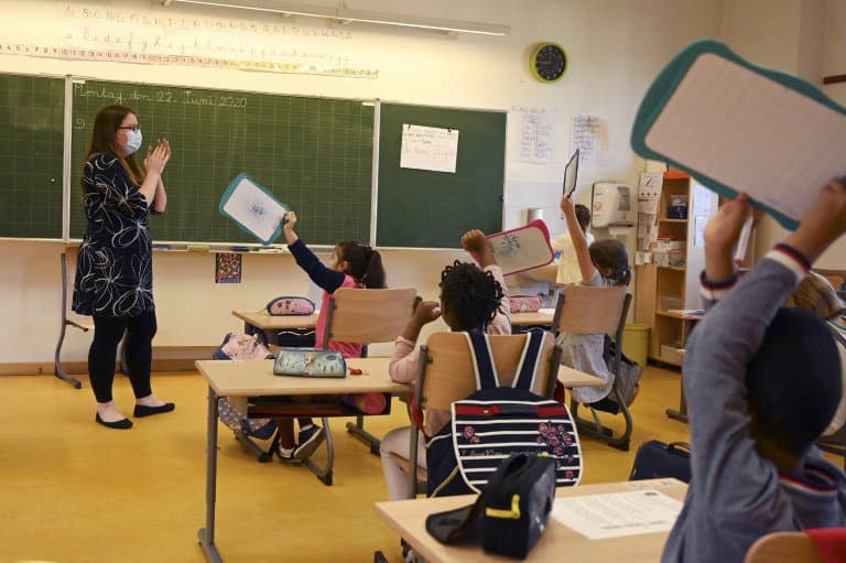 Des élèves d'une école élémentaire à Srasbourg, le 22 juin 2020 - FREDERICK FLORIN © 2019 AFP