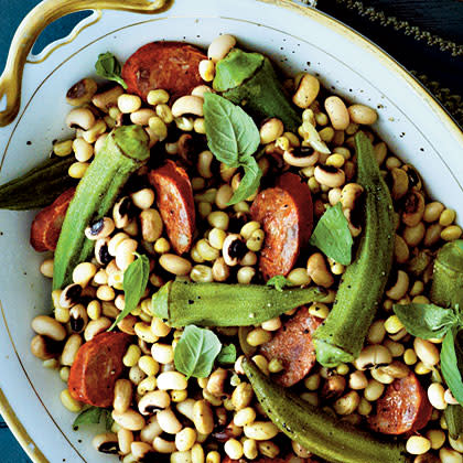 28 Fun and Seasonal Recipes for Fresh Peas