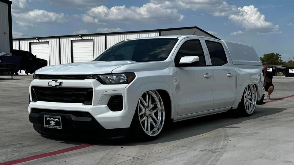 Bagged 2023 Chevy Colorado on 24s Goes Harder Than It Should photo