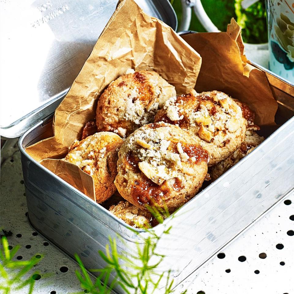 easter biscuit recipe banoffee pie cookies