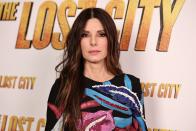 <p>Einen Schock bekam Sandra Bullock, als 2014 der psychisch kranke Joshua Corbett in ihr Haus einbrach. Im Schrank versteckt rief sie die Polizei. Bei seiner Verhaftung gab Corbett an, mit der Schauspielerin verheiratet zu sein. Seine Wahnvorstellungen verhinderten eine 20-jährige Haftstrafe. (Bild: Jamie McCarthy/Getty Images)</p> 