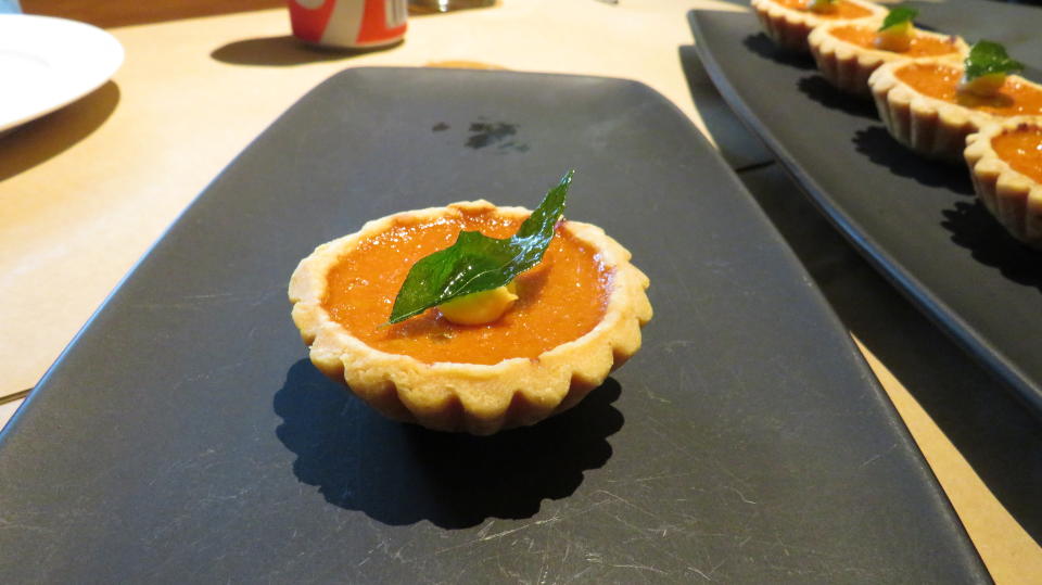 A chilli crab tart for 