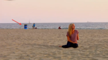 <div class="caption-credit"> Photo by: ABC</div><b>8</b>. The trashcan that totally ruined an emotional moment on the beach with the girl with one arm. <br>